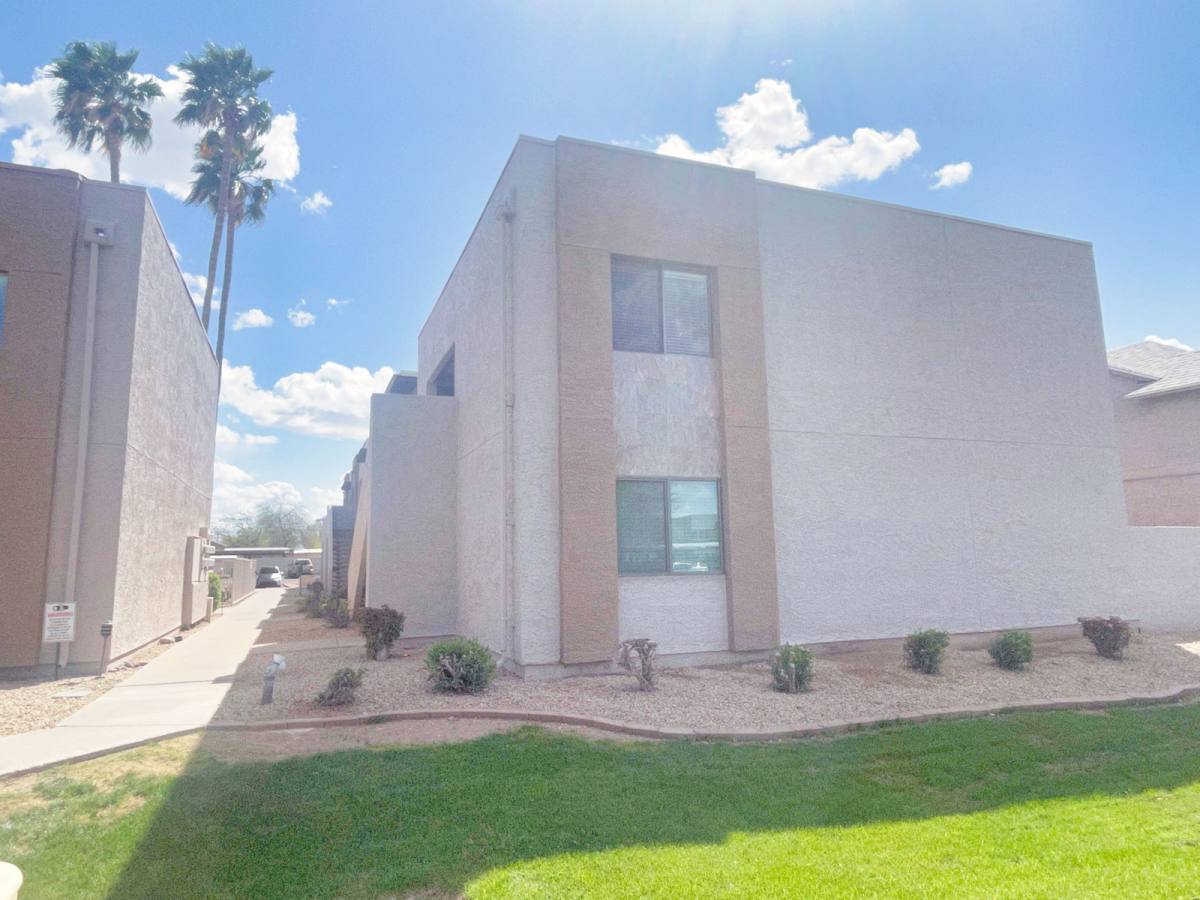 Condo for rent at 1065 W 1st St #204, Tempe, AZ 85281