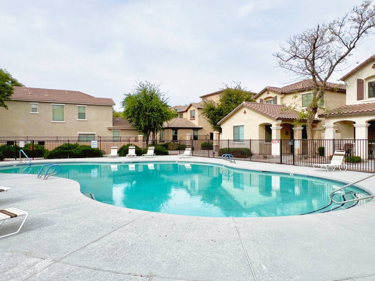 House for rent at 113 E Palomino Dr, Gilbert, AZ 85296