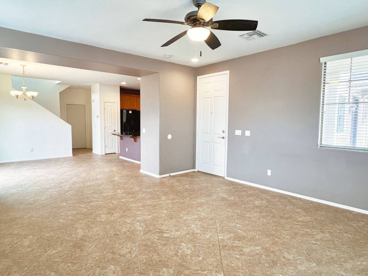 House for rent at 113 E Palomino Dr, Gilbert, AZ 85296