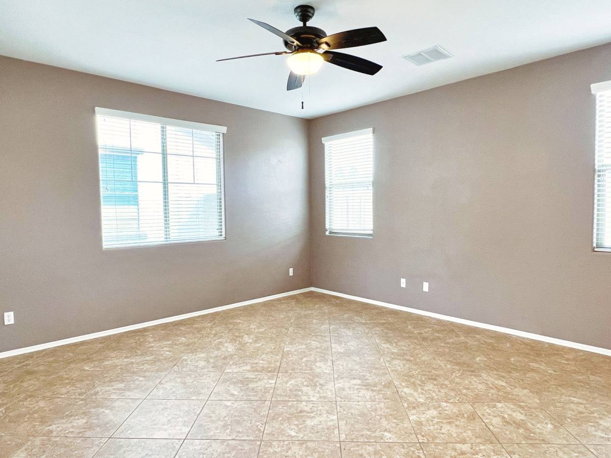 House for rent at 113 E Palomino Dr, Gilbert, AZ 85296