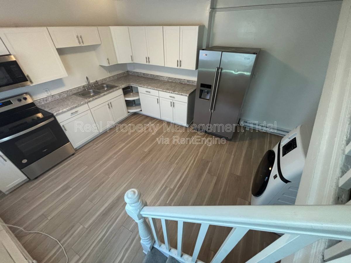 Apartment for rent at 821 Mount Vernon Ave #A, Portsmouth, VA 23707