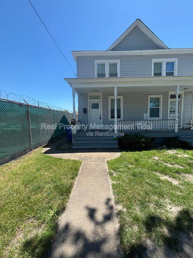 Apartment for rent at 821 Mount Vernon Ave #A, Portsmouth, VA 23707