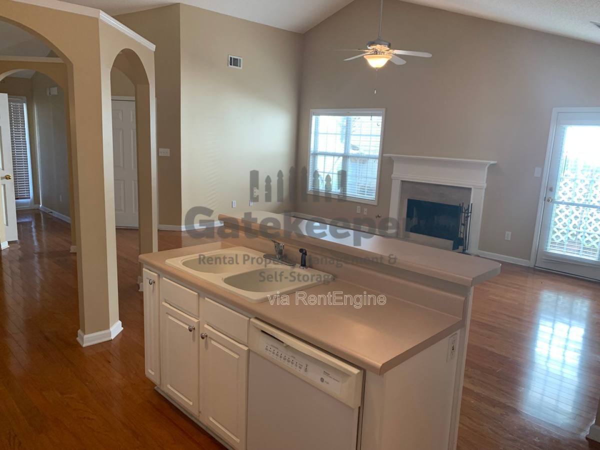 Apartment for rent at 30 Courtyard Lane #30, Newnan, GA 30265
