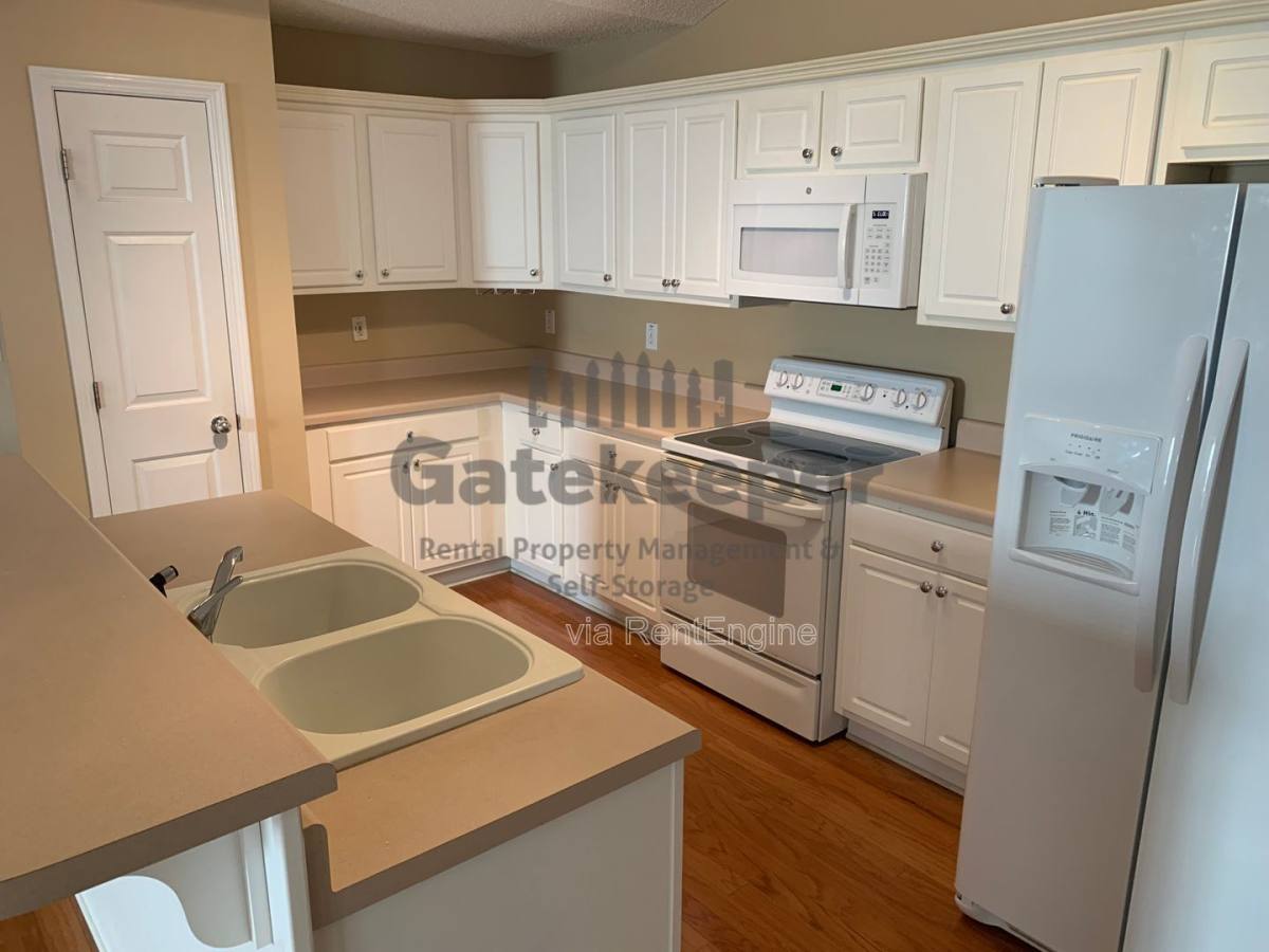 Apartment for rent at 30 Courtyard Lane #30, Newnan, GA 30265