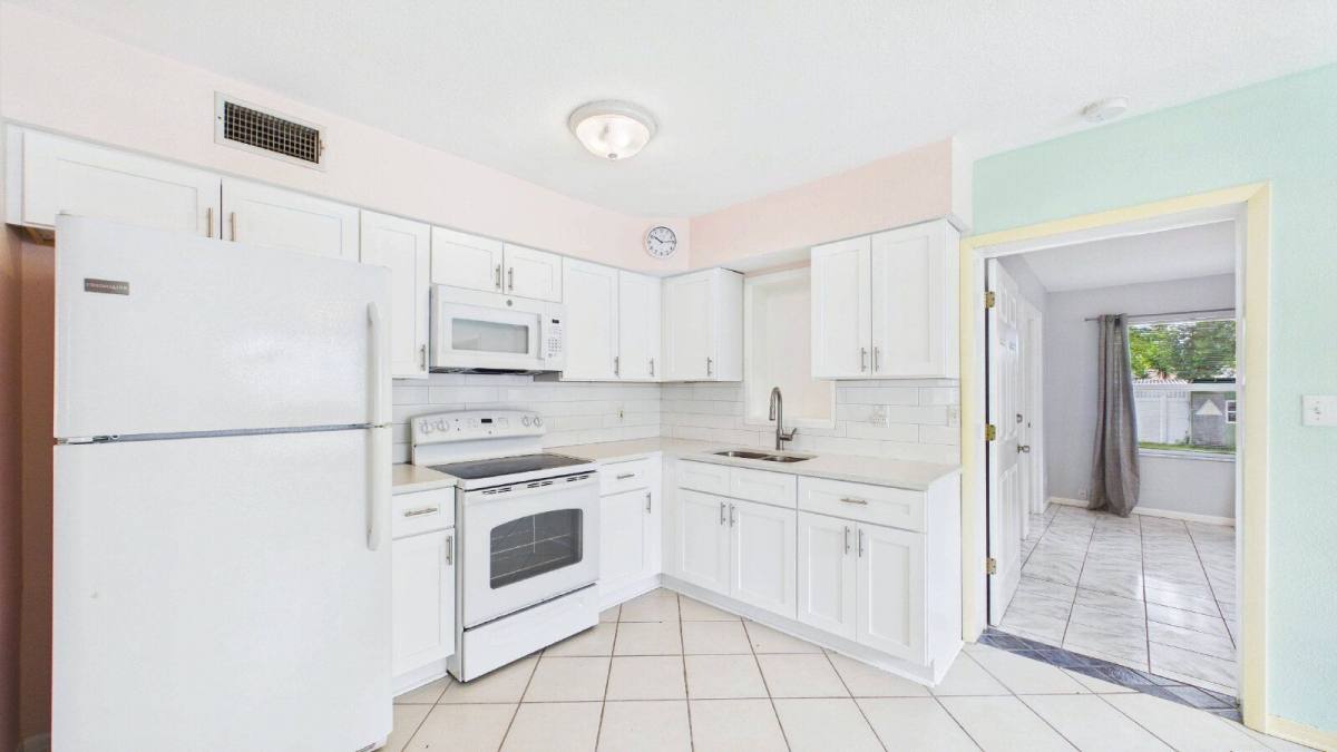 House for rent at 5261 48th Terrace N, Saint Petersburg, FL 33709