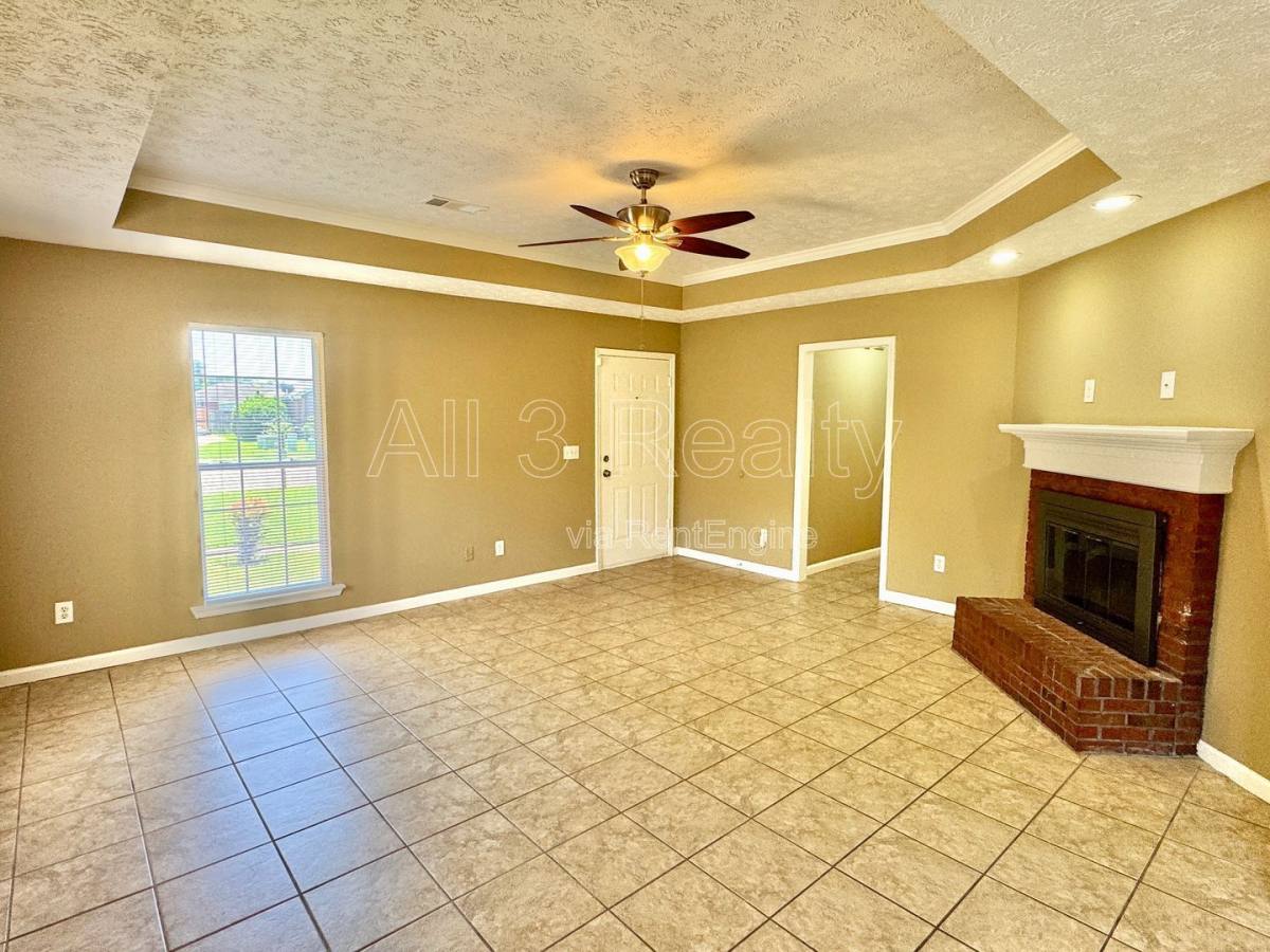 House for rent at 6917 Oak Side Dr, Montgomery, AL 36117