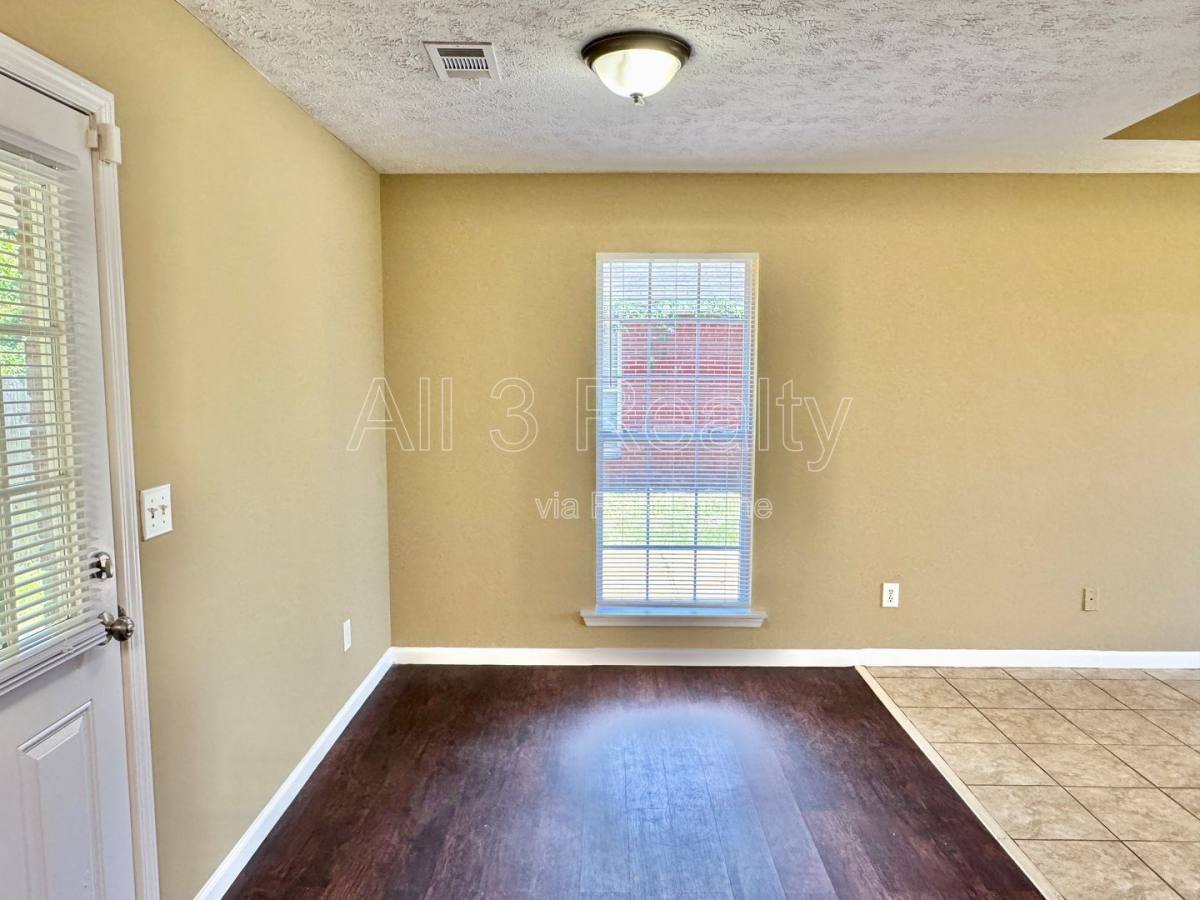 House for rent at 6917 Oak Side Dr, Montgomery, AL 36117