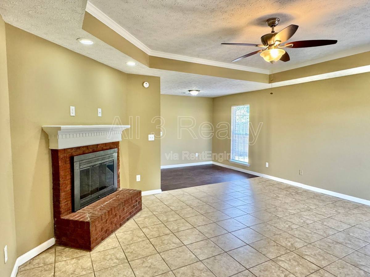 House for rent at 6917 Oak Side Dr, Montgomery, AL 36117