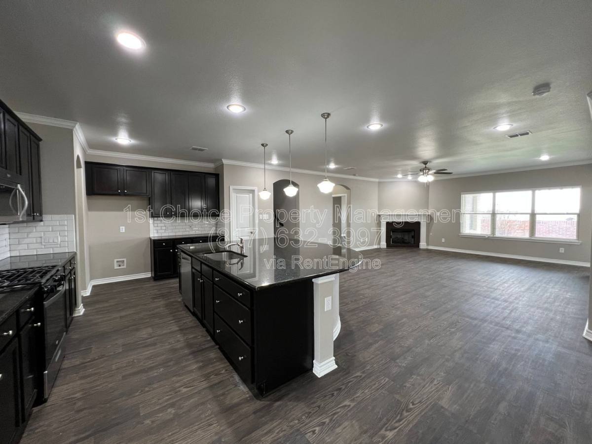 House for rent at 109 Parkview Dr, Aledo, TX 76008