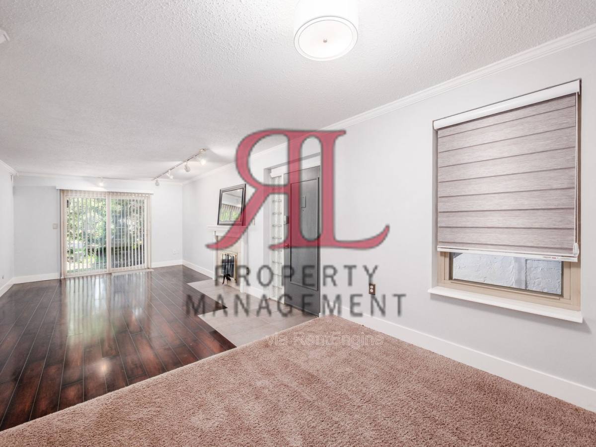 Apartment for rent at 1212 Lake Shore Dr, Columbus, OH 43204