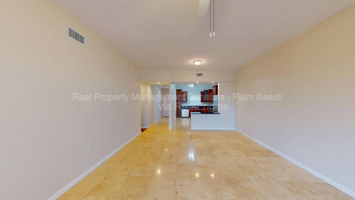 Apartment for rent at 1610 Presidential Way #505B, West Palm Beach, FL 33401