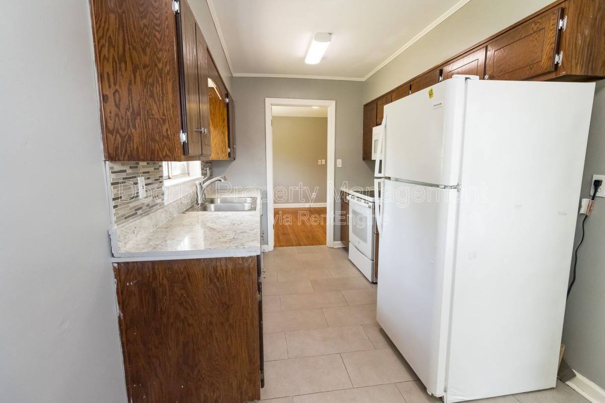 House for rent at 3810 Nandena Dr, Chattanooga, TN 37411