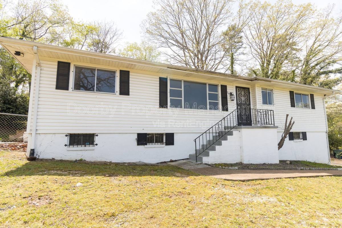 House for rent at 3810 Nandena Dr, Chattanooga, TN 37411