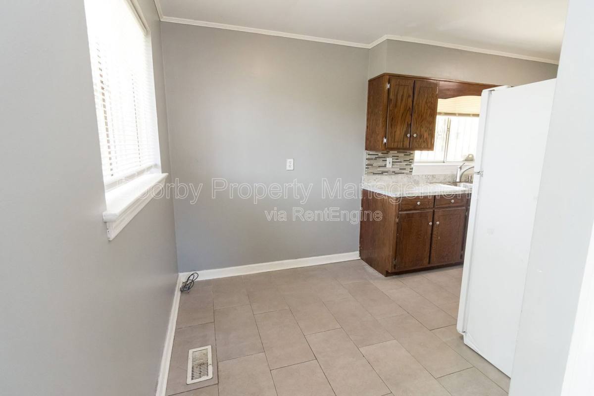 House for rent at 3810 Nandena Dr, Chattanooga, TN 37411