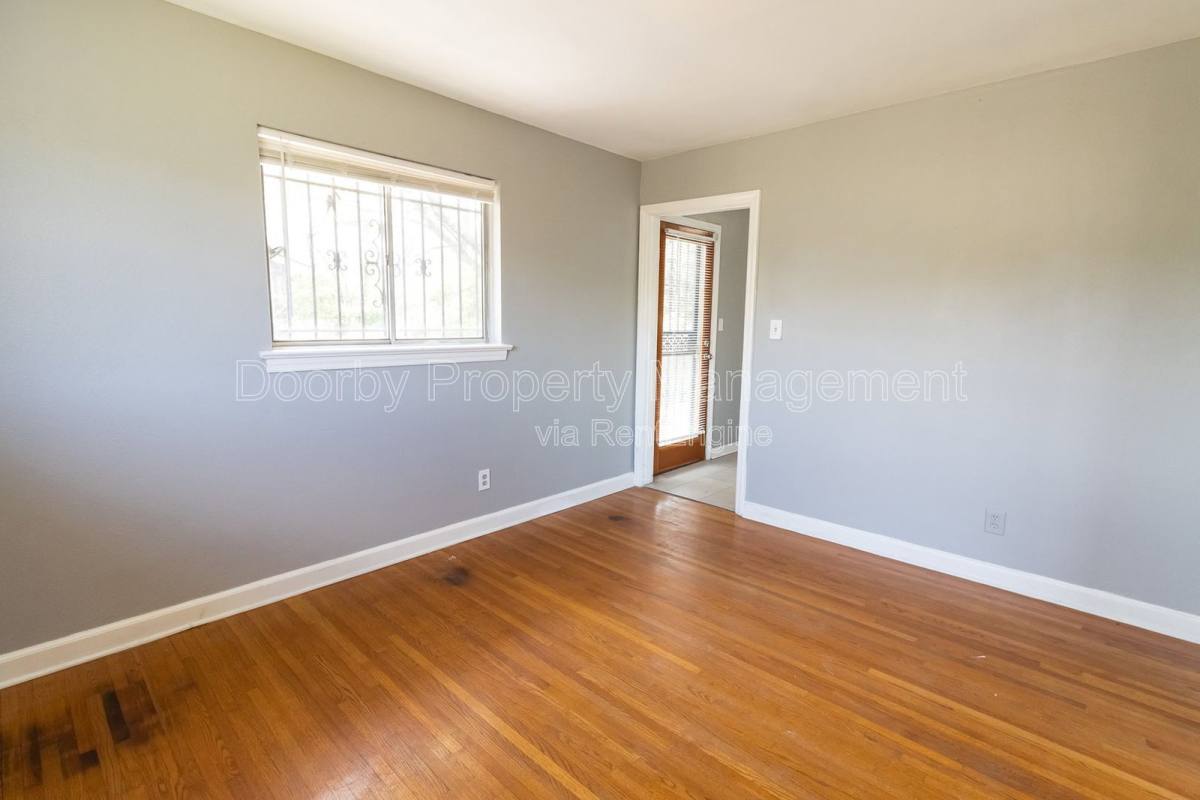 House for rent at 3810 Nandena Dr, Chattanooga, TN 37411