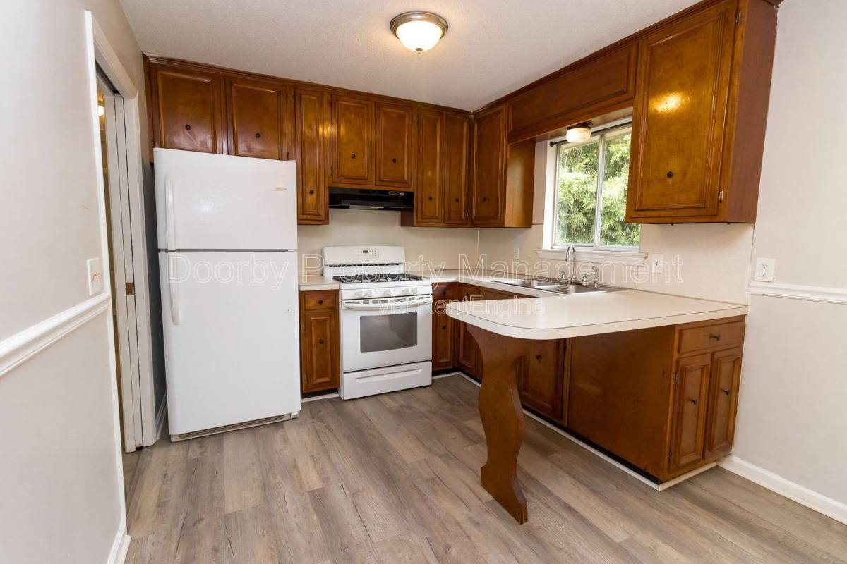 House for rent at 7205 Sterling Rd, Hixson, TN 37343
