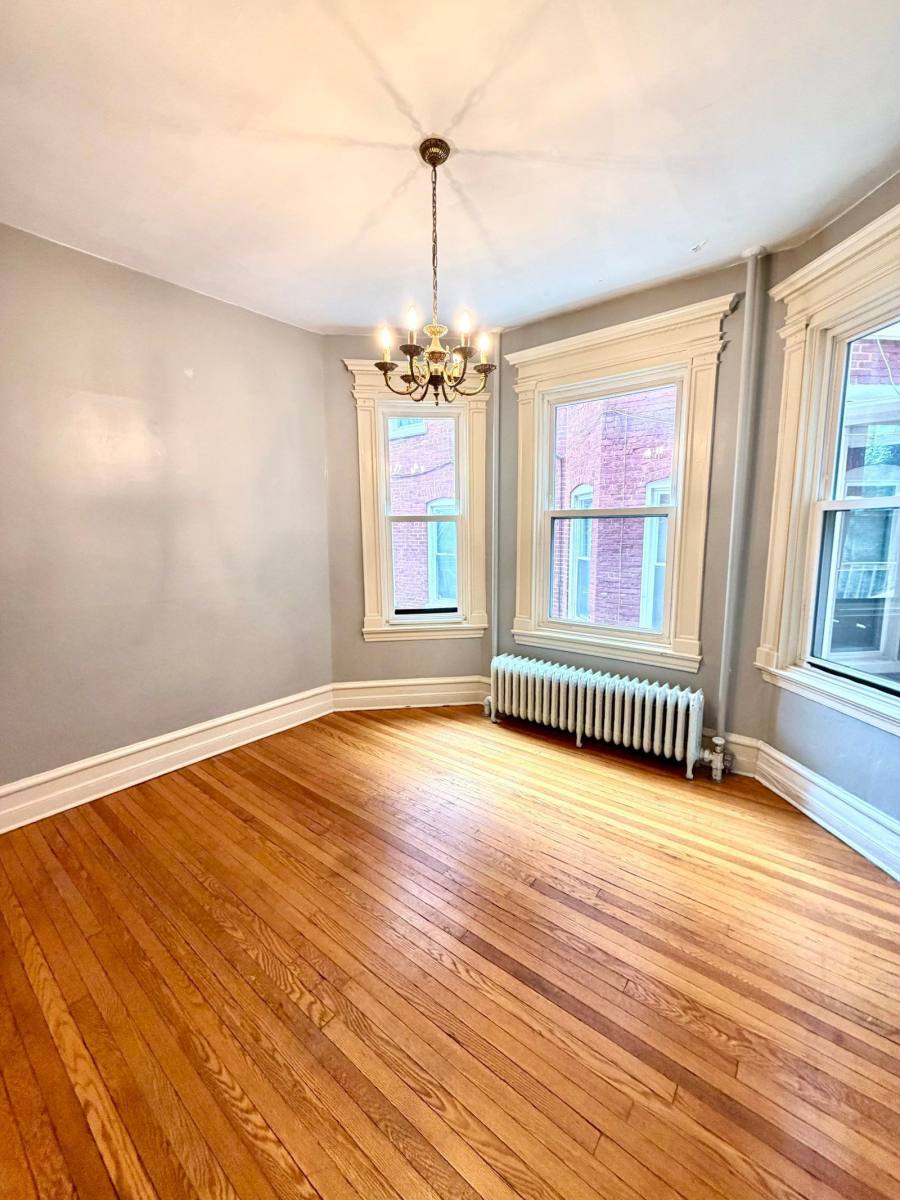 Apartment for rent at 139 College Ave #1, Lancaster, PA 17603