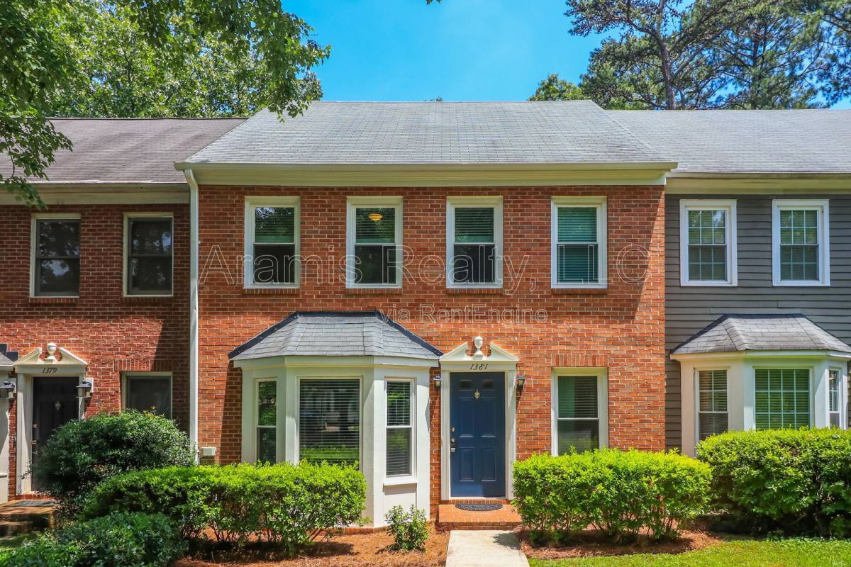 Townhouse for rent at 1381 Old Virginia Court SE, Marietta, GA 30067