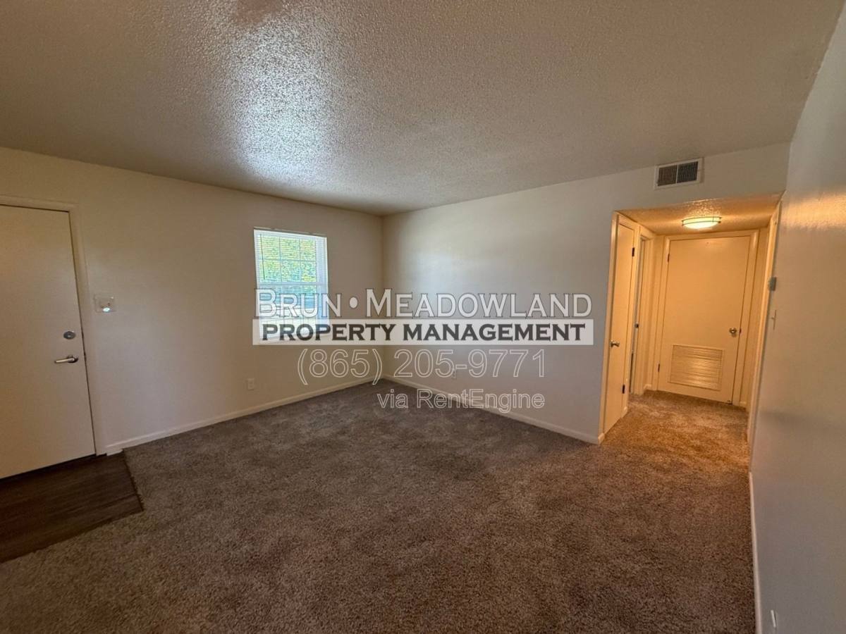 Apartment for rent at 128 Lynnwood Dr #10, Knoxville, TN 37918