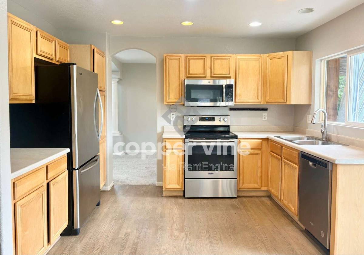 House for rent at 4734 E 127th Dr, Thornton, CO 80241