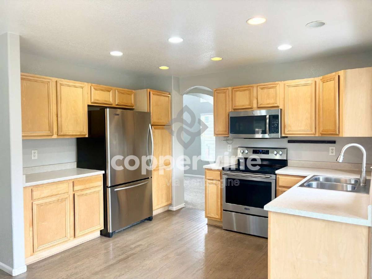 House for rent at 4734 E 127th Dr, Thornton, CO 80241