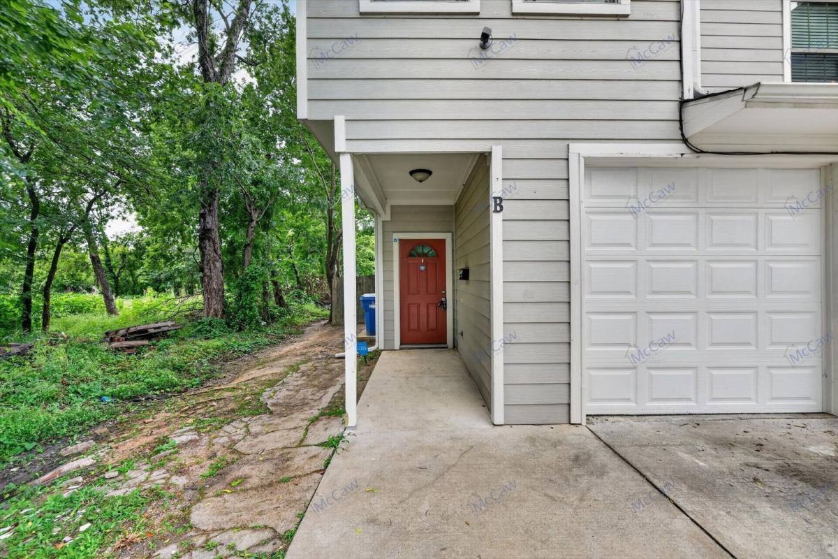 Apartment for rent at 912 Drexel St #B, McKinney, TX 75069