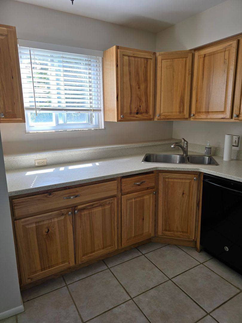 Condo for rent at 714 Garland Circle, Kalamazoo, MI 49008