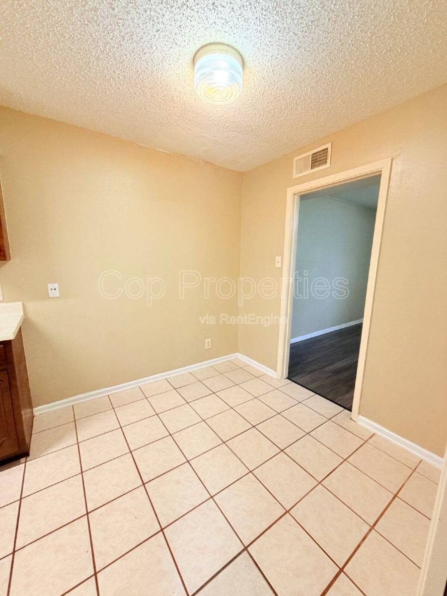 Apartment for rent at 811 Jackson Keller Rd #3, San Antonio, TX 78216