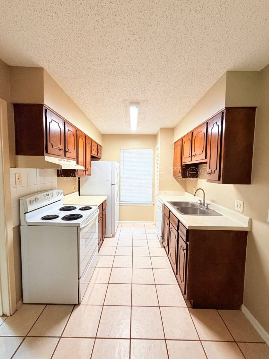 Apartment for rent at 811 Jackson Keller Rd #3, San Antonio, TX 78216