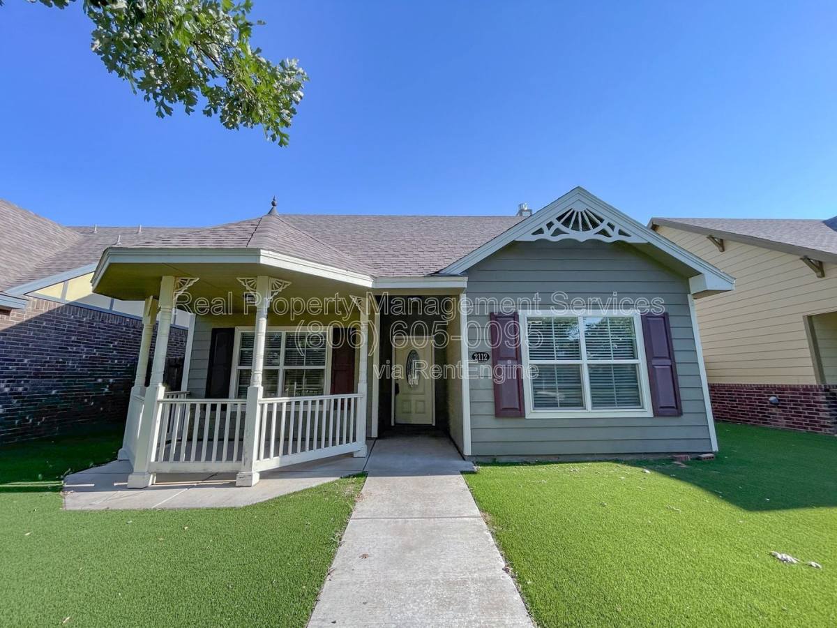 Apartment for rent at 2112 9th St, Lubbock, TX 79401