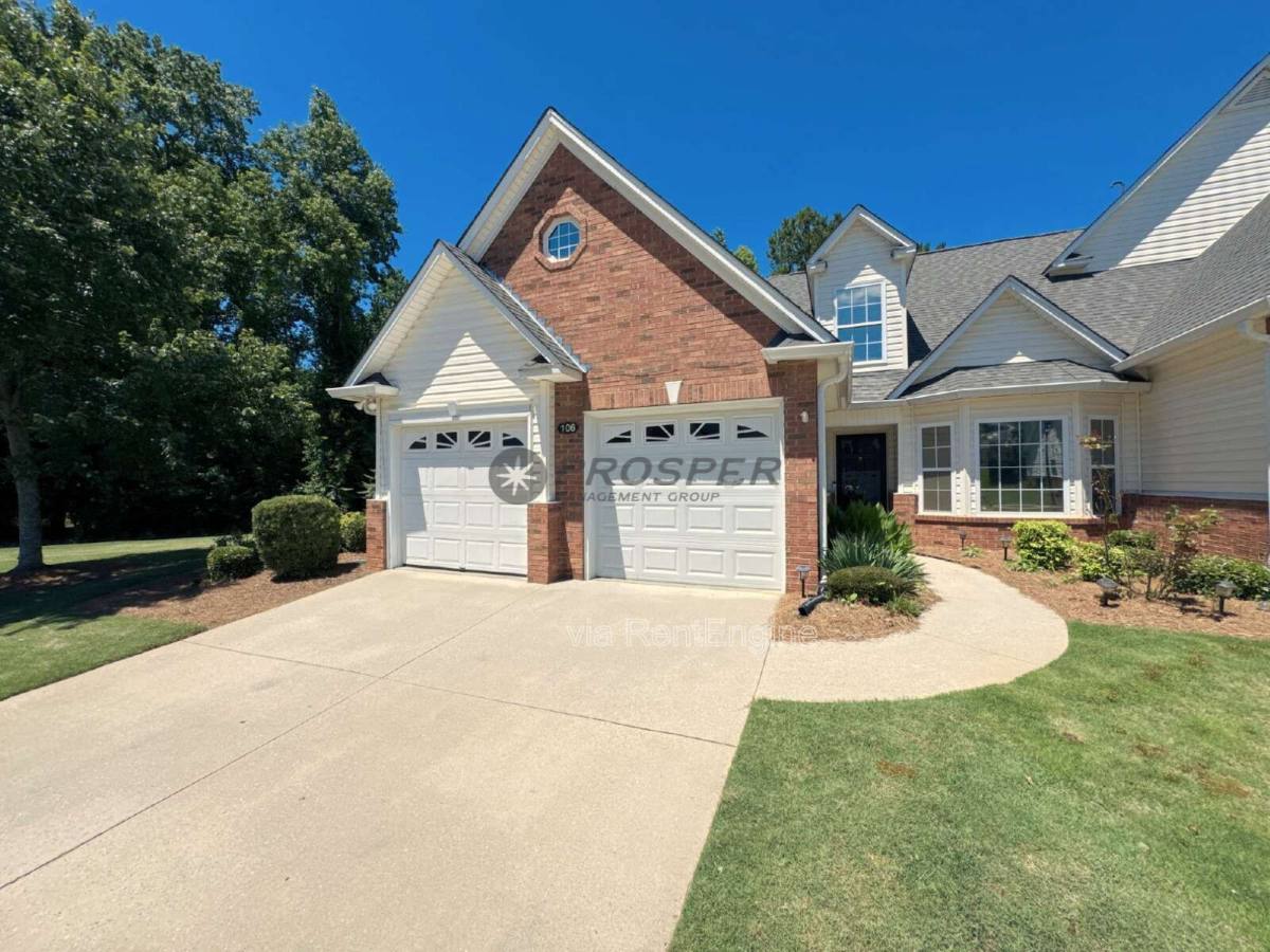 Townhouse for rent at 106 Wyndham Court, Greenville, SC 29615