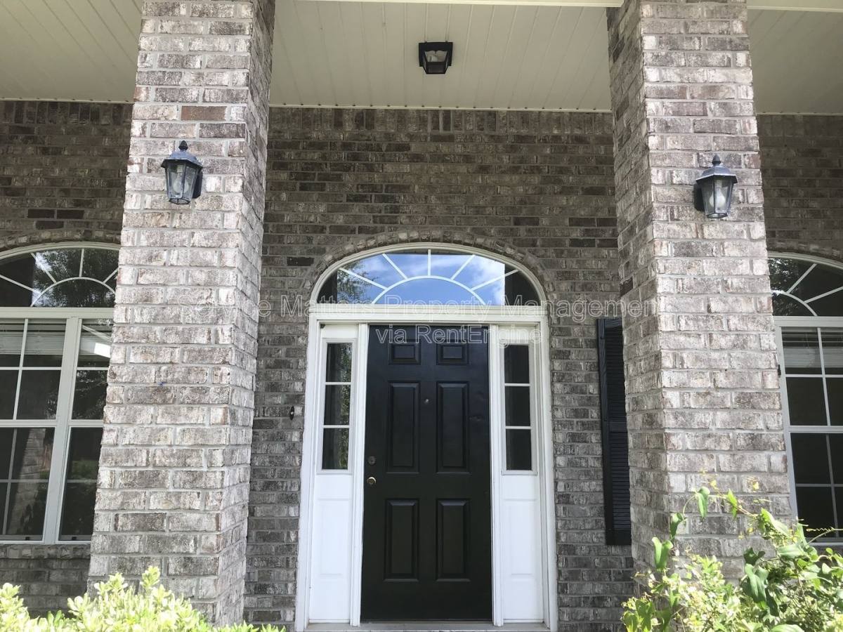 House for rent at 6940 Hardwood Court, Milton, FL 32583