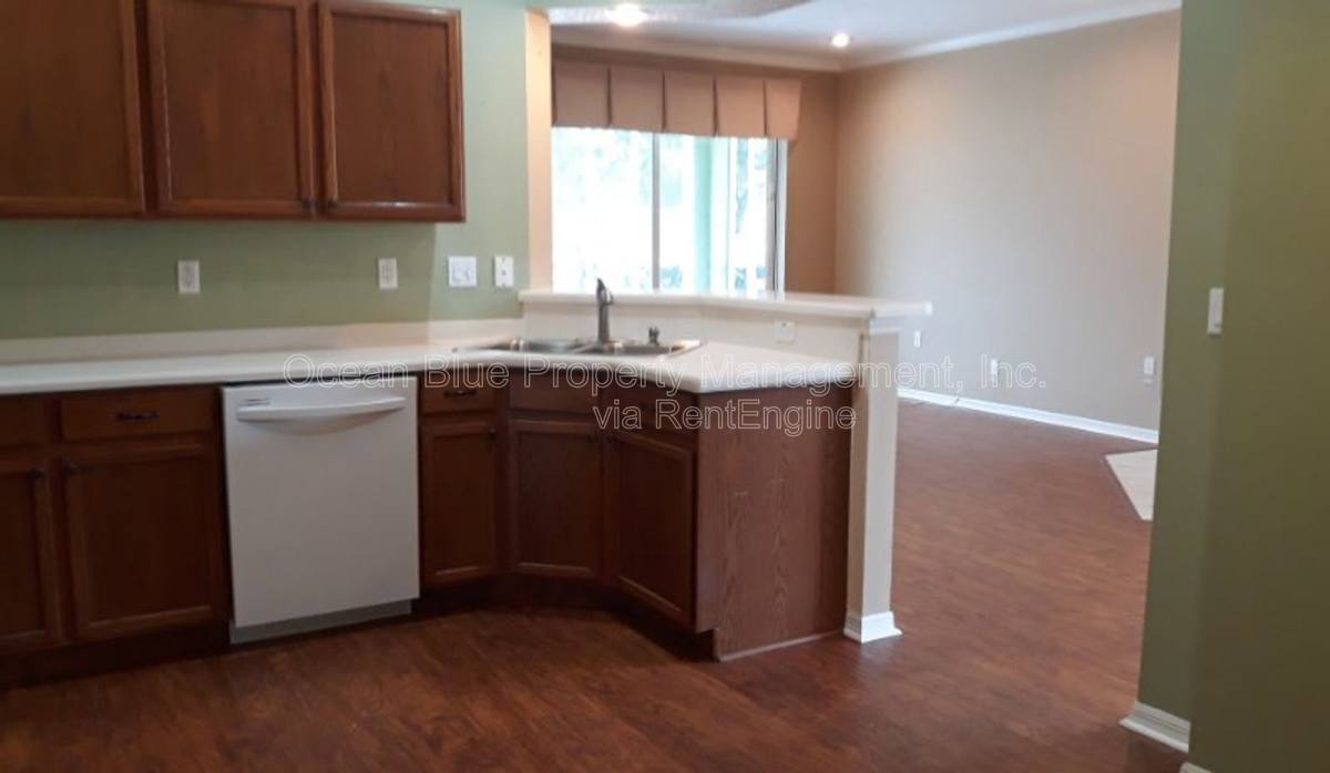 House for rent at 20716 Eustis Rd, Land O Lakes, FL 34637