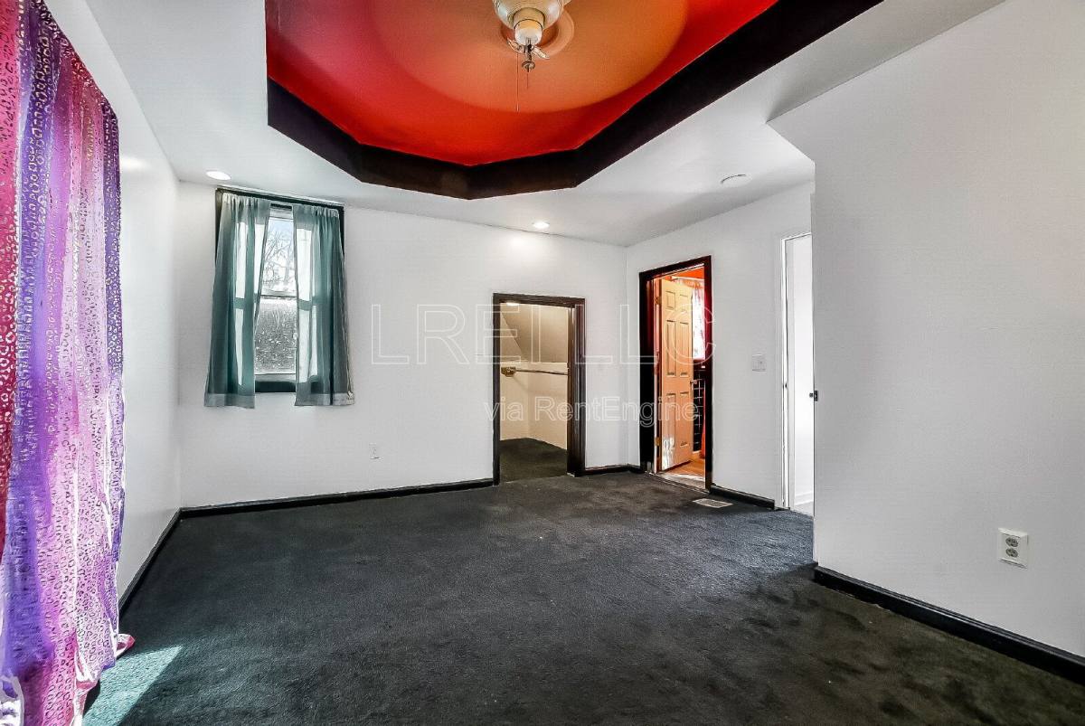 House for rent at 1774 Bolling Ave, Louisville, KY 40210
