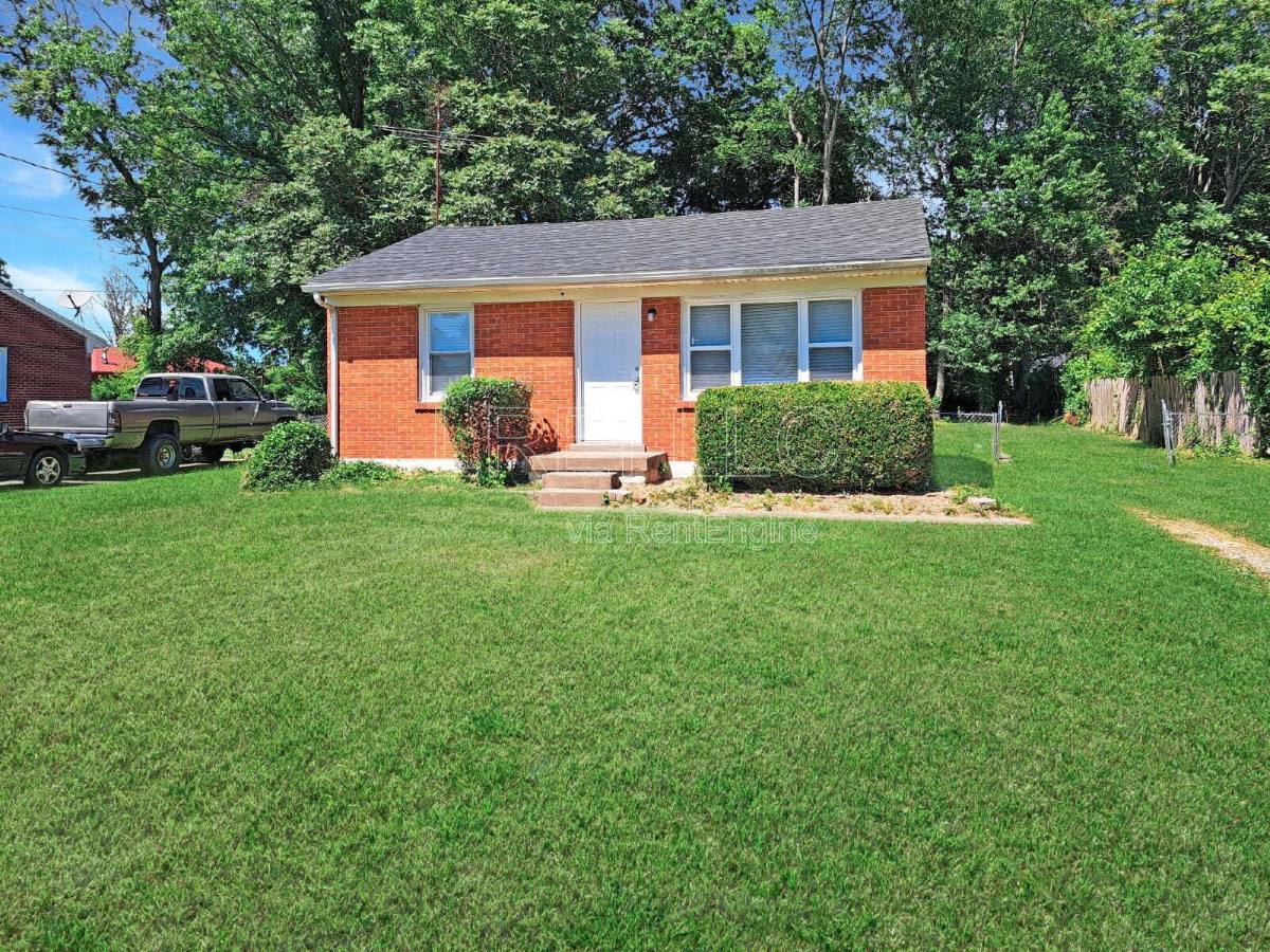House for rent at 3219 Wilkie Rd, Louisville, KY 40216
