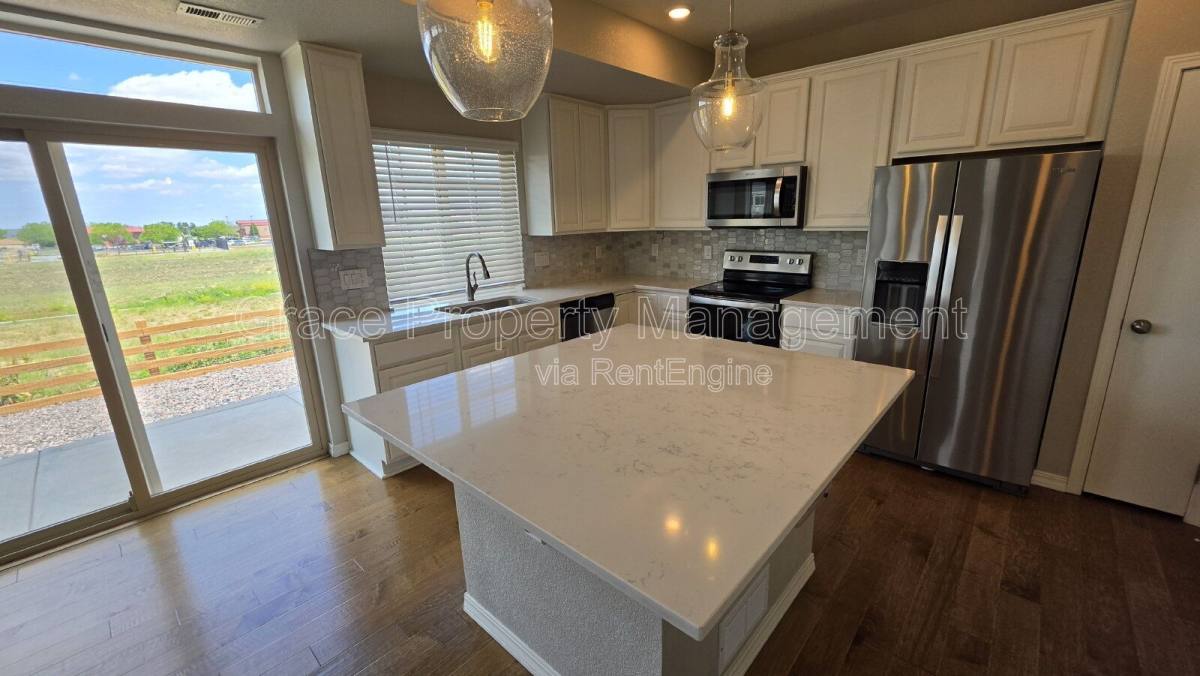 House for rent at 10243 Yampa Court, Commerce City, CO 80022