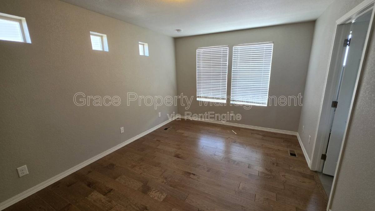 House for rent at 10243 Yampa Court, Commerce City, CO 80022