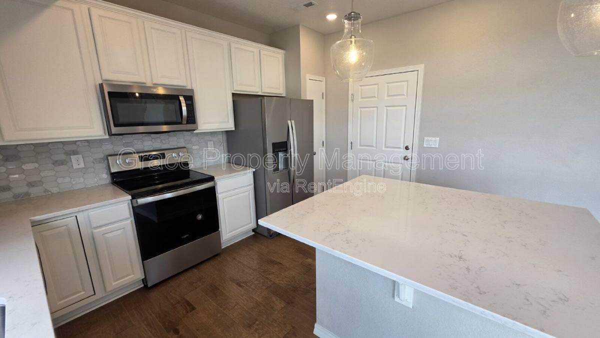House for rent at 10243 Yampa Court, Commerce City, CO 80022