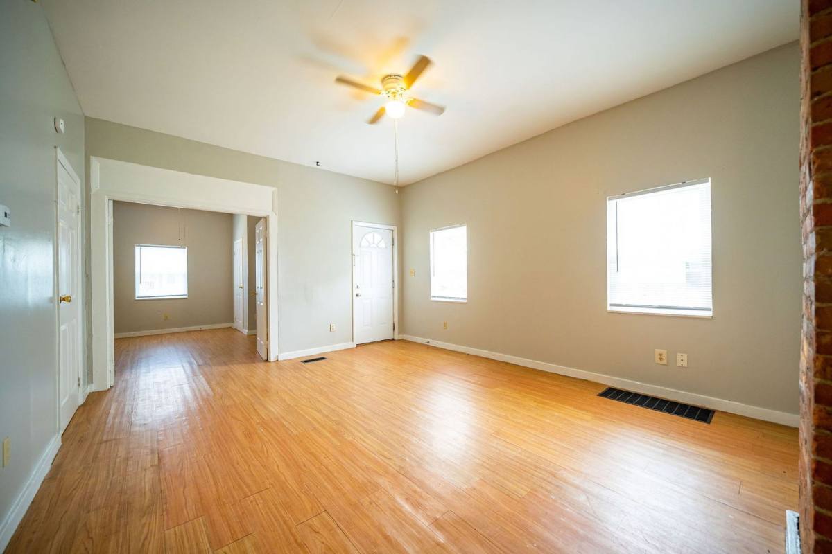 Apartment for rent at 755 Wager St, Columbus, OH 43206