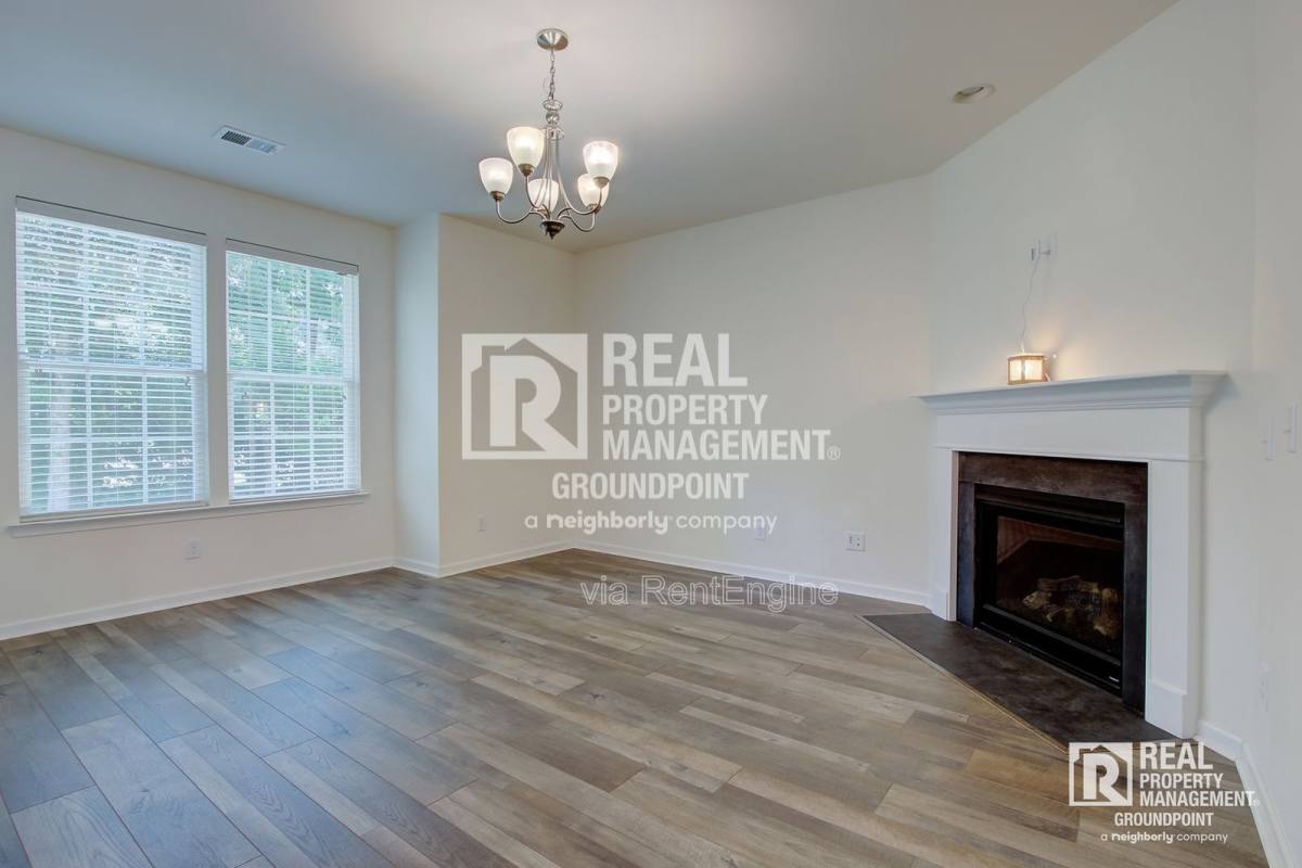 House for rent at 104 Elliott Creek Lane, Summerville, SC 29485