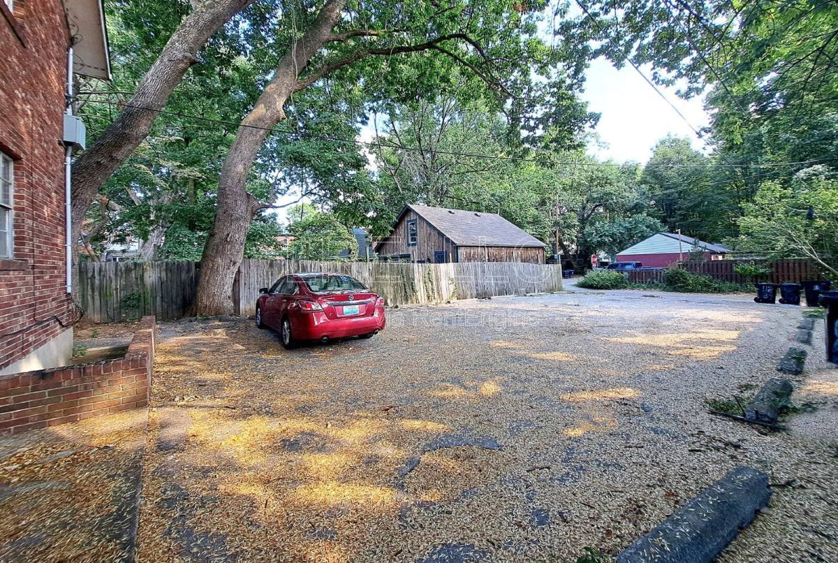Apartment for rent at 118 W Ormsby Ave #A3, Louisville, KY 40203