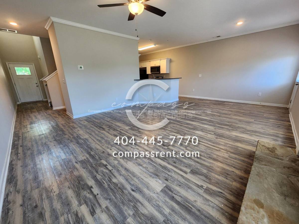 Townhouse for rent at 228 Lyndon Way NW, Cartersville, GA 30121