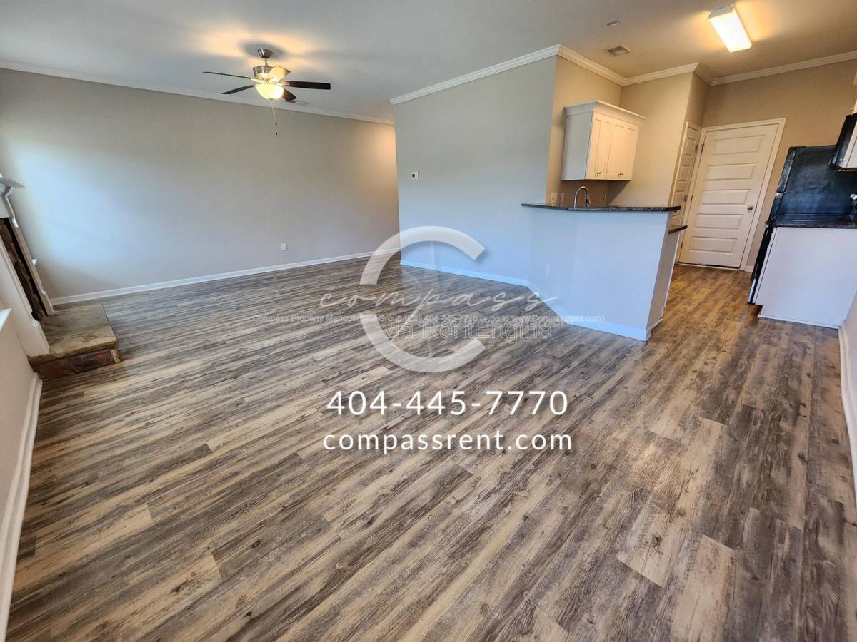 Townhouse for rent at 228 Lyndon Way NW, Cartersville, GA 30121