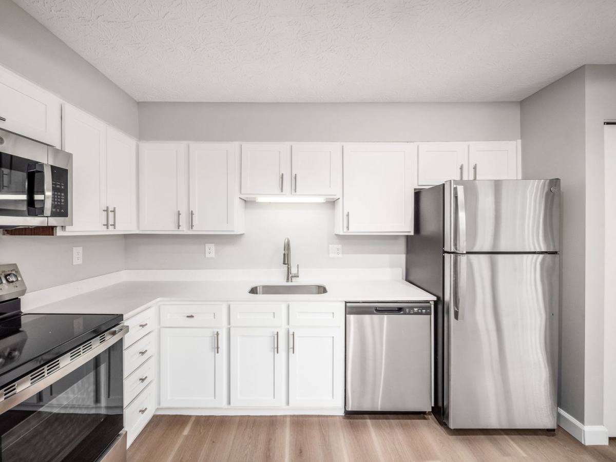 Apartment for rent at 7992 Harmill Dr, Dublin, OH 43016