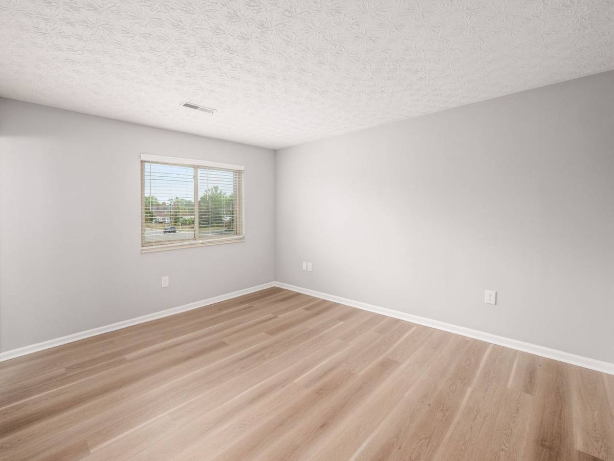 Apartment for rent at 7992 Harmill Dr, Dublin, OH 43016
