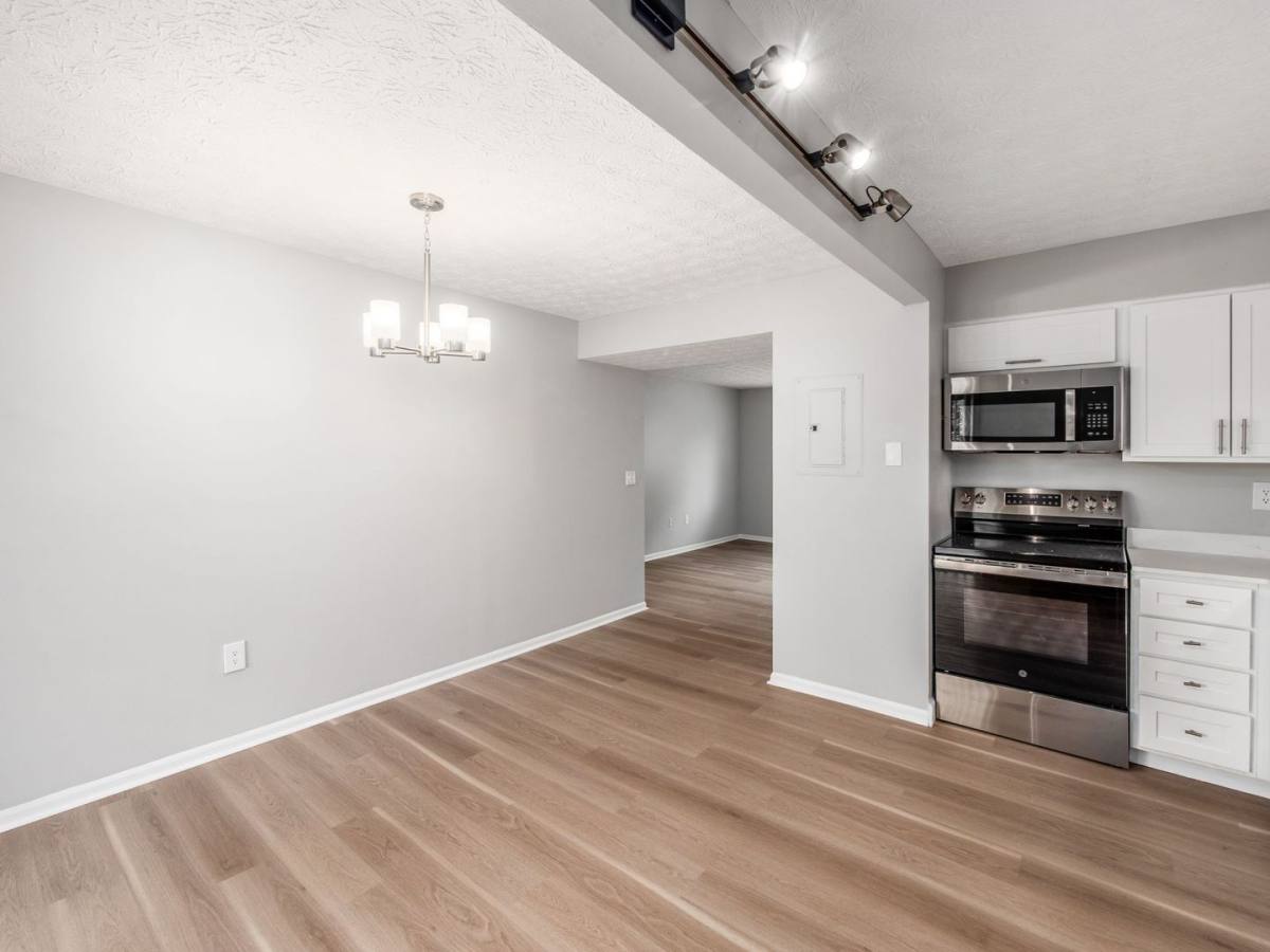 Apartment for rent at 7992 Harmill Dr, Dublin, OH 43016