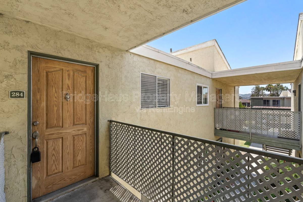 Apartment for rent at 830 W Lincoln Ave #284, Escondido, CA 92026