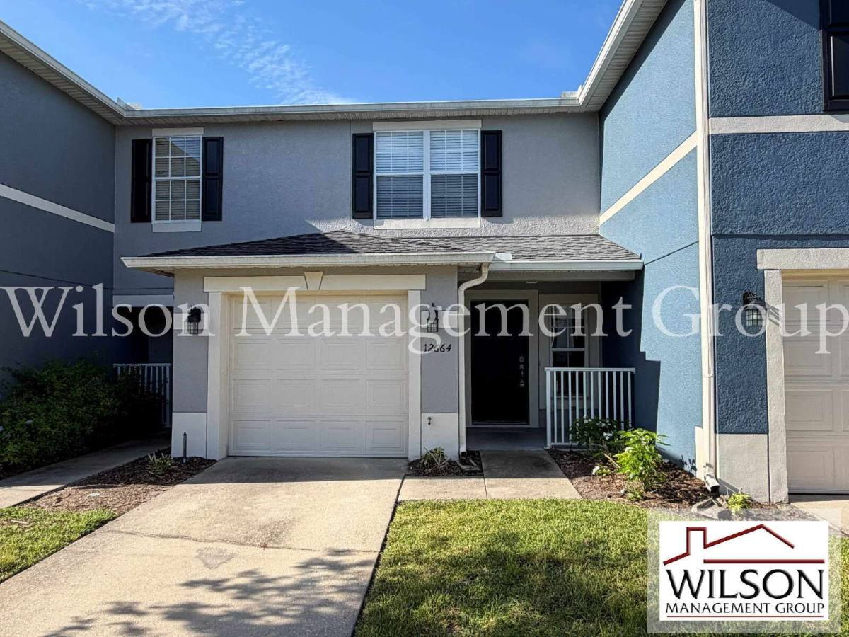 Townhouse for rent at 12664 Somerset Oaks St, Orlando, FL 32828