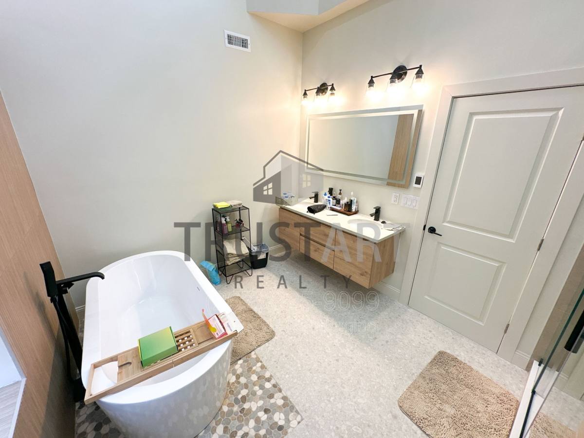 House for rent at 183 W Norris St, Philadelphia, PA 19122