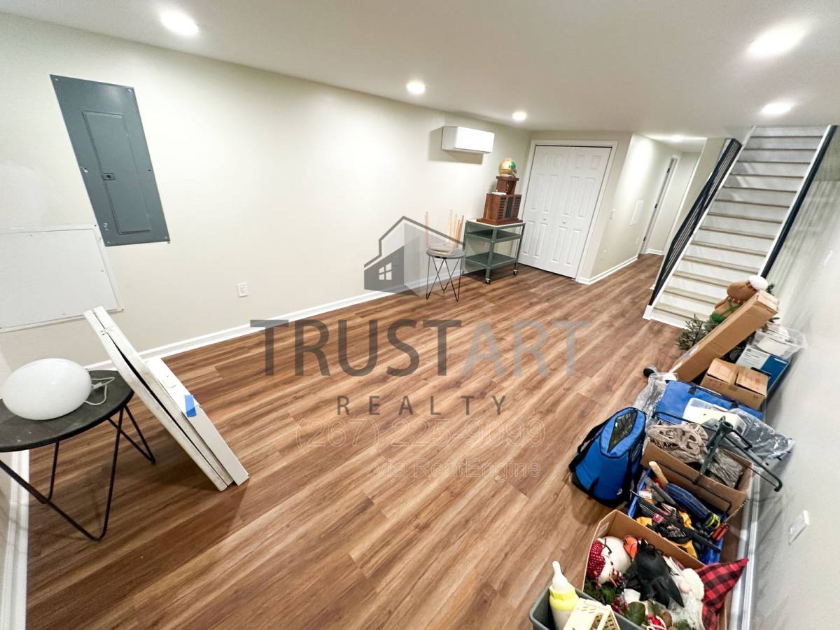 House for rent at 183 W Norris St, Philadelphia, PA 19122